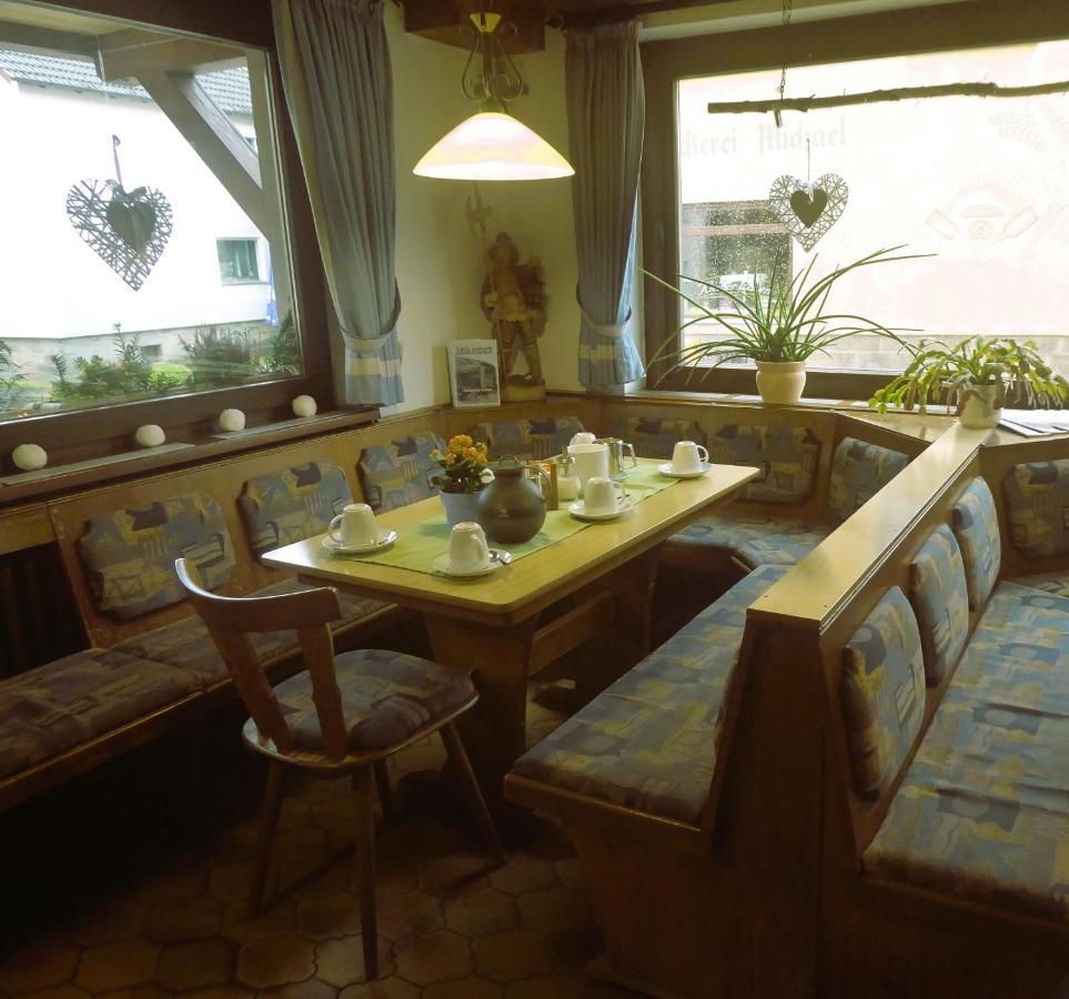 Pension Gasthof Zum Lamm Bischofsheim an der Rhön Extérieur photo
