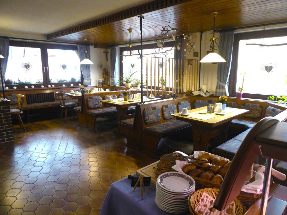 Pension Gasthof Zum Lamm Bischofsheim an der Rhön Extérieur photo